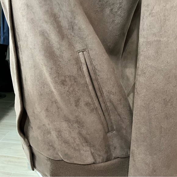 ALYTHEA VERY VERSATILE MEDIUM BROWN BOMBER STYLE SNAP FRONT JACKET. Size Small - Picture 4 of 9